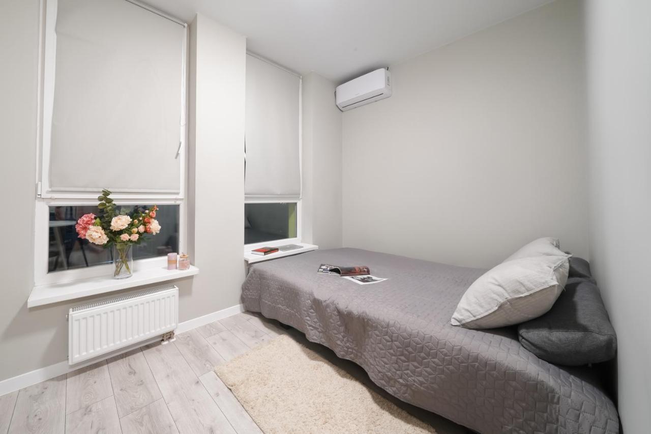 Myfreedom метро нивки Apartment